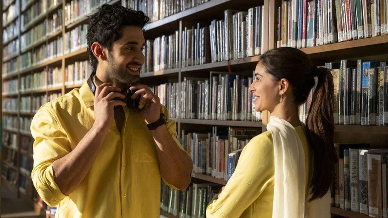 Chand Mera Dil - Soni's Direction Traces a Clear Emotional Arc, But Lacks Textural Depth